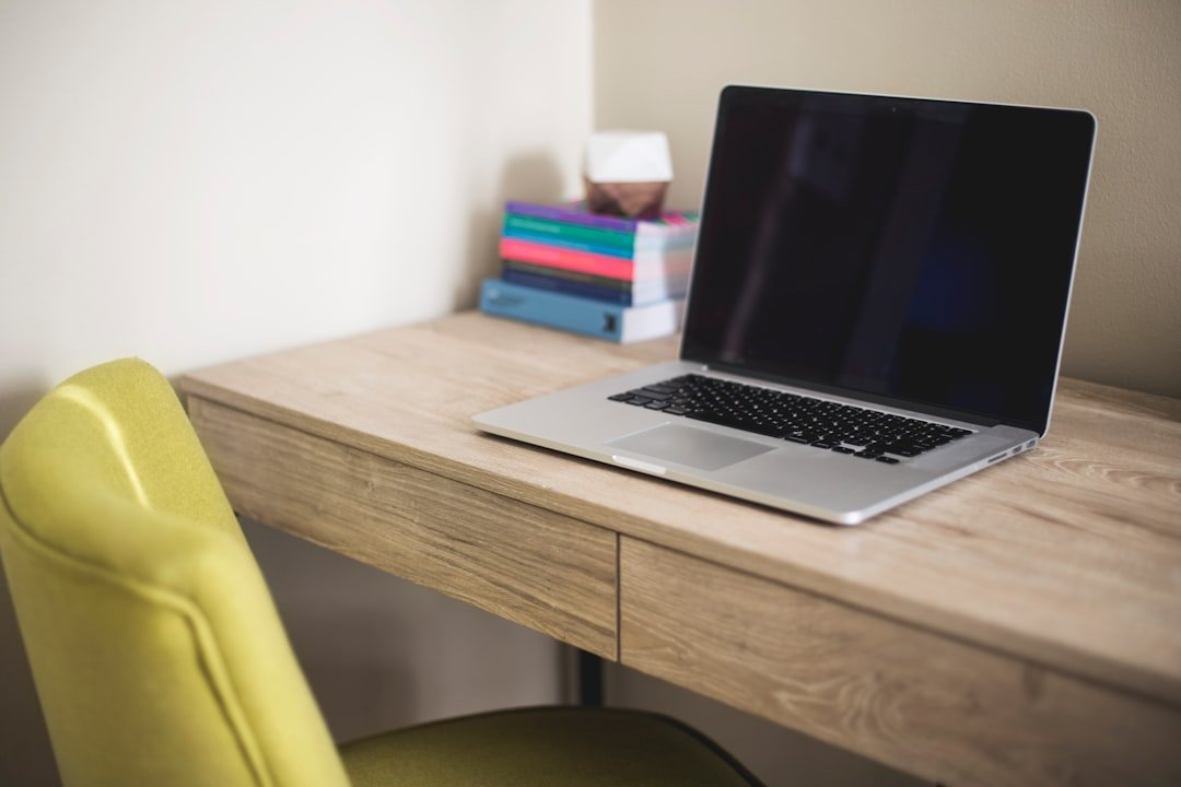 student resume desk